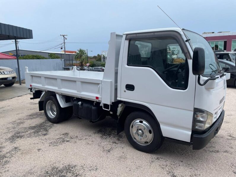 Used 2005 Isuzu ELF NKR81